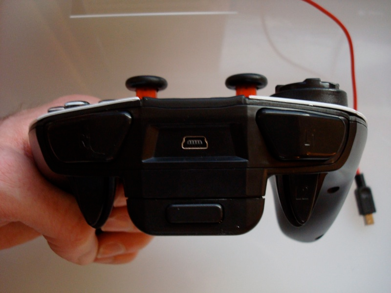 Illustration for article titled Nyko Gaming Goodness: Guitar Hero / Rock Band Guitar, Wireless Nunchuck, PS3 Rumble and More